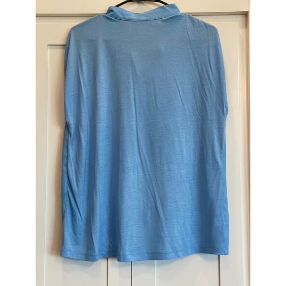 LOFT blue shirred shoulder sleeveless flowy v-neck with tie shell Med - Picture 2 of 9